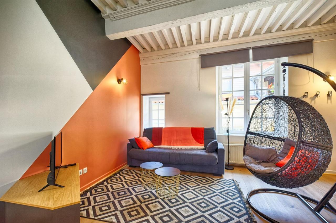 Ferienwohnung Le Raphael Centre Historique Le Puy-en-Velay Exterior foto